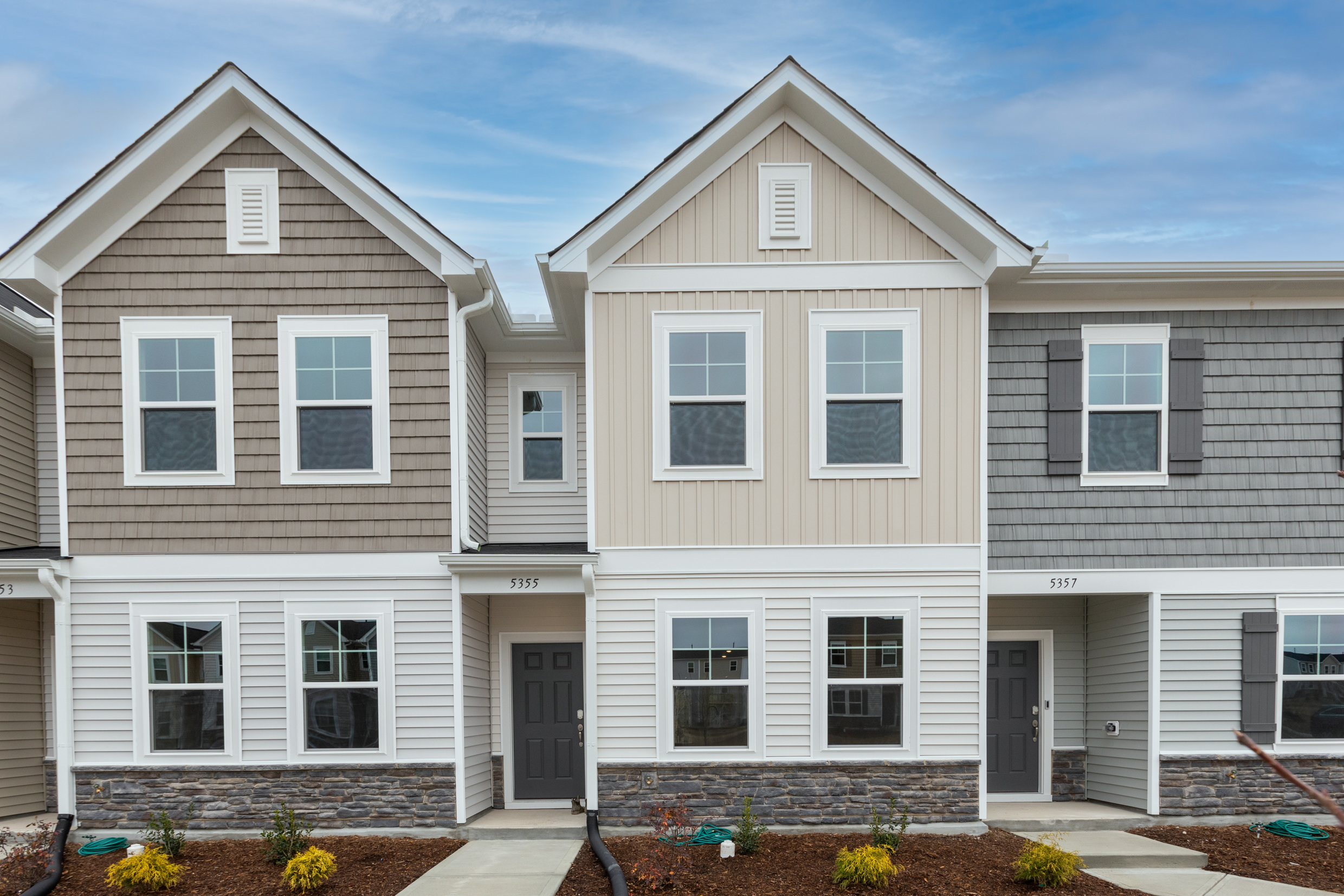 5355 Arkose Dr