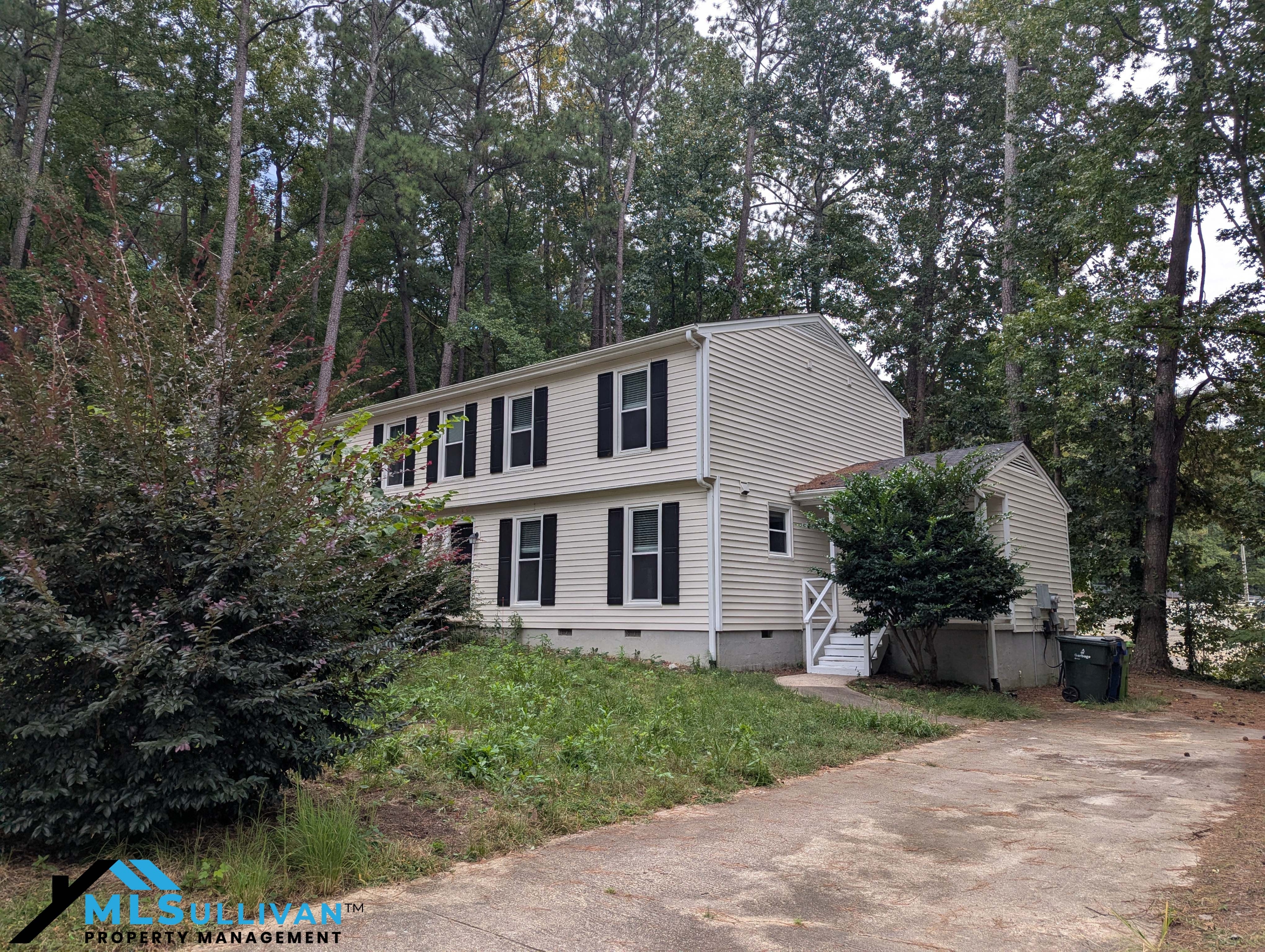 5211 Deer Haven Drive