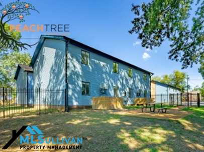 504 Holloway St - A 8