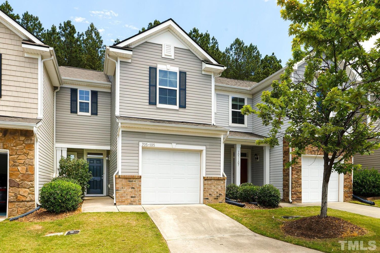 705 Keystone Park Drive #105