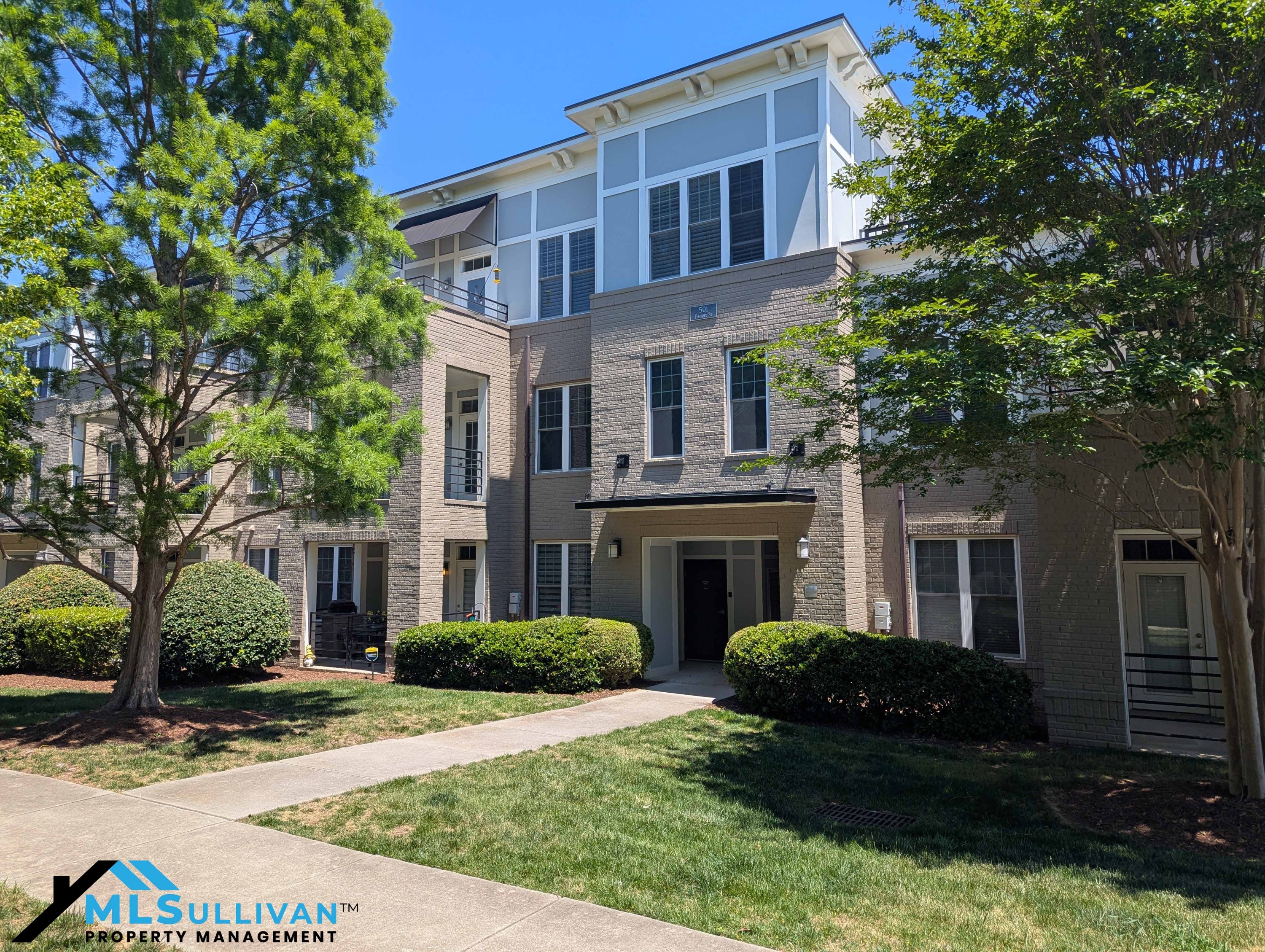 501 Finsbury Rd Apt 204 - 1